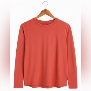 Apt. 9 women's size medium rust-colored sweatshirt.  Fall, Winter, Warn, Cozy